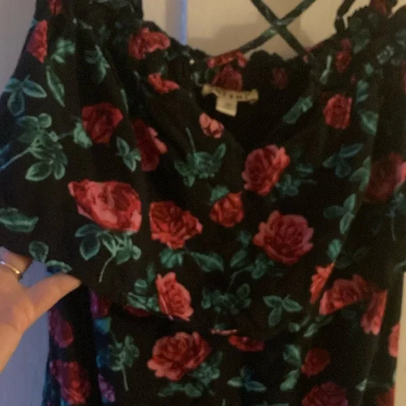 Francesca's Miami Red and Blue Tiered Maxi Sundress - Picture 5 of 11